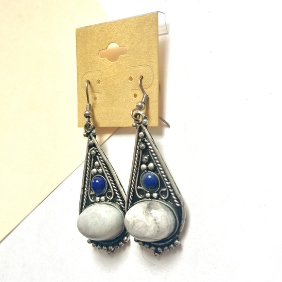 🏷️ silver boho dangling earrings with blue & white stones - Picture 5 of 9